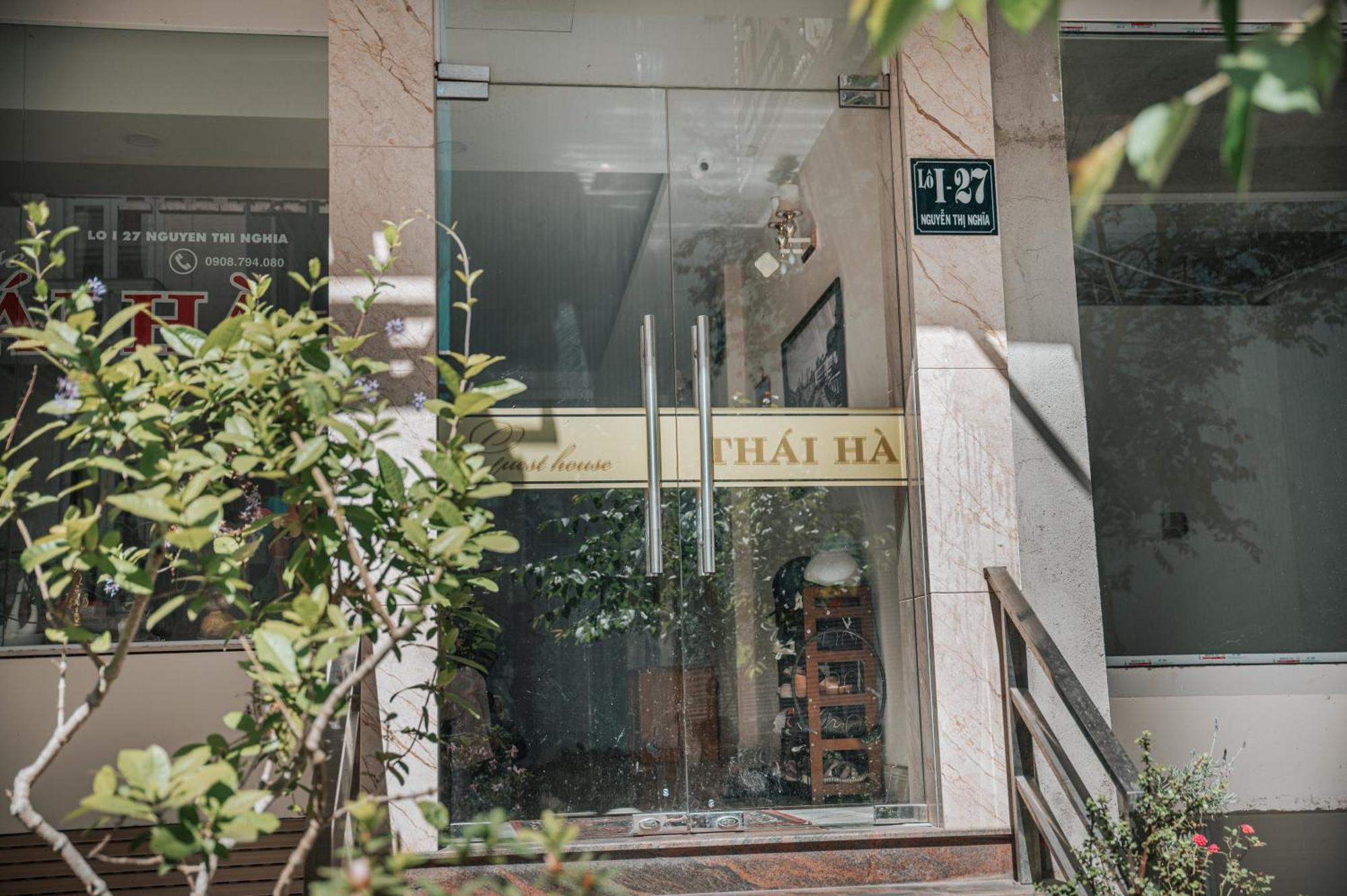 Khach San Thai Ha ダラット エクステリア 写真